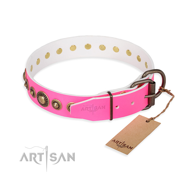 Top rate natural genuine leather dog collar crafted for walking
